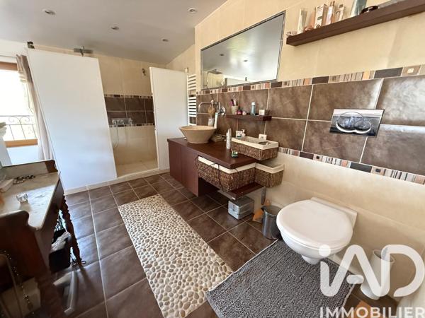 Maison à vendre 6 pièces 160 m² Draguignan