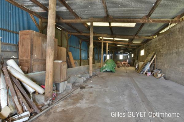 15MN de BERNAY, MAISON ATYPIQUE, T6, 122M² 180000€ 1,68Hectares de terrain avec dépendances et étang. (27)