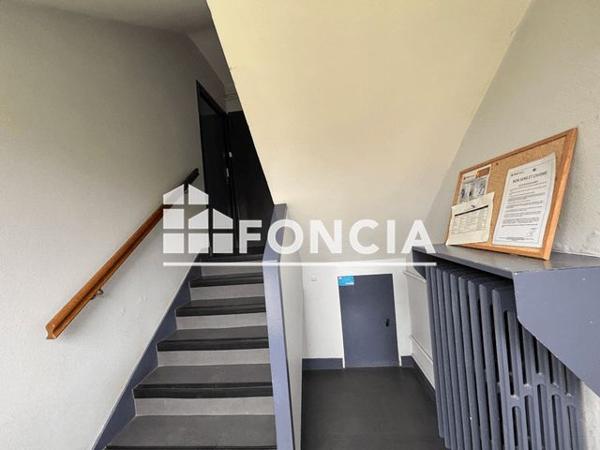 Location Appartement 3 pièces 46.75 m² - Versailles 78000