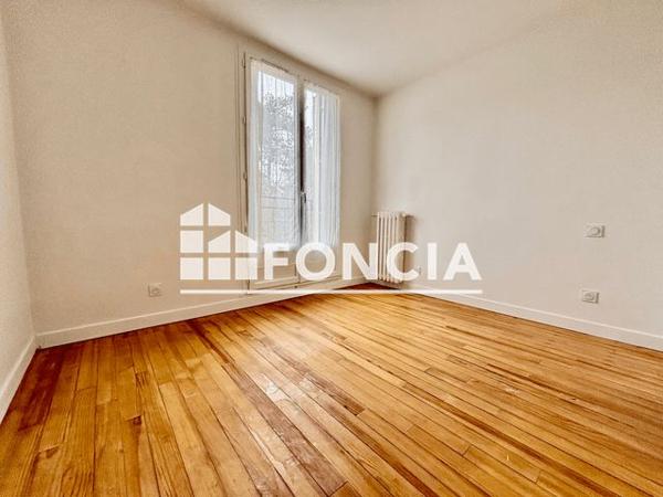 Location Appartement 3 pièces 46.75 m² - Versailles 78000