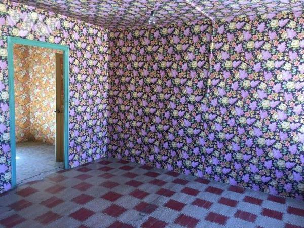 Maison à vendre d'une surface habitable de 82m², avec garage, mitoyenne d'un côté. Composée au ...