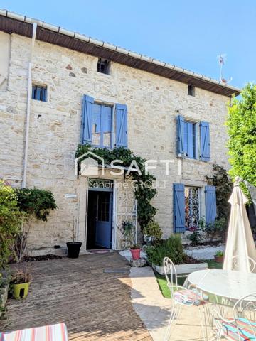 MAISON DE CHARME EN PIERRE AVEC JARDIN ARBORE et STATIONNEMENT