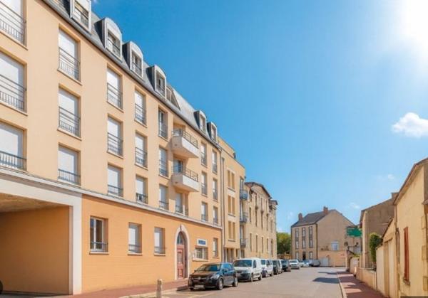 INVESTISSEMENT LOCATIF – LIMOGES – Résidence Etudiante Uxco Les Arènes d'Orsay - 5,25% de rentabilité