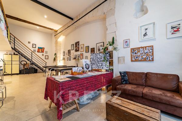 Maison de ville bourgeoise du XIXe aux prestations exceptionnelles