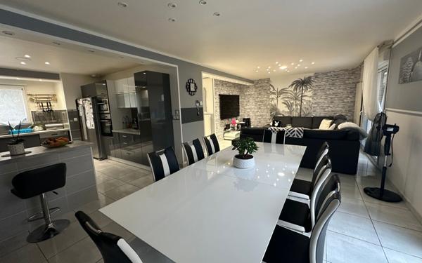 Maison à vendre    5 pièces • 135 m2 Saint-Germain-lès-Arpajon