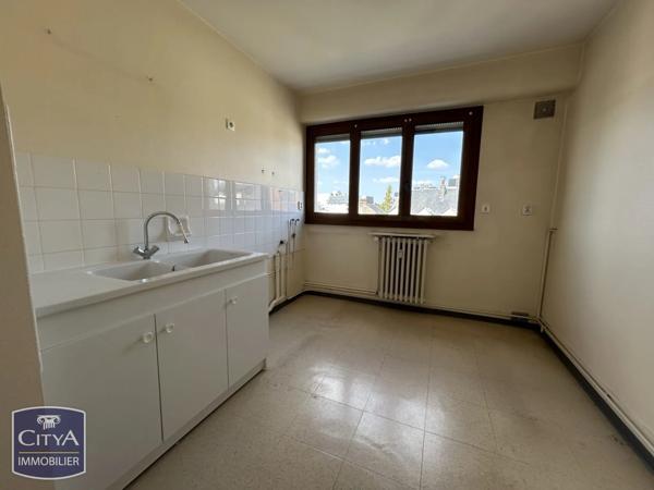 Appartement à vendre 3 pièces 81.28m² Châtellerault (86100)