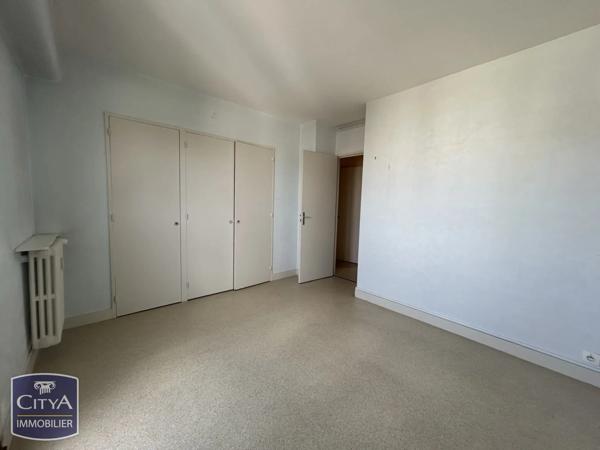 Appartement à vendre 3 pièces 81.28m² Châtellerault (86100)