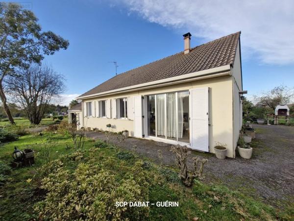 Maison à vendre à Isigny-le-Buat dans la Manche (50540), ref : 8454