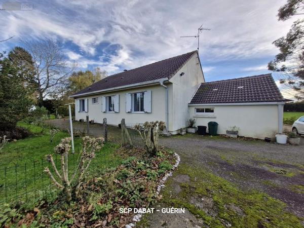 Maison à vendre à Isigny-le-Buat dans la Manche (50540), ref : 8454