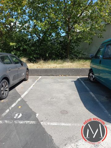 Parking en surface - 69007 LYON