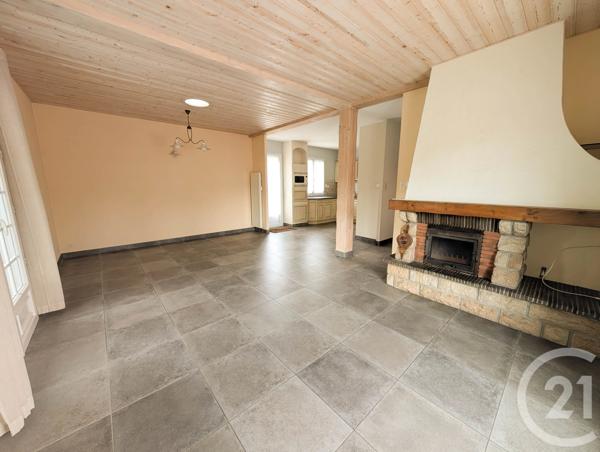 Maison à vendre  6 pièces - 121,40 m 2   TALMONT ST HILAIRE  - 85
