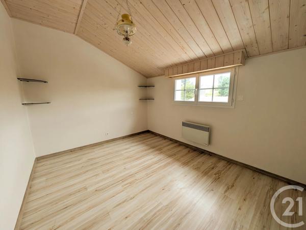 Maison à vendre  6 pièces - 121,40 m 2   TALMONT ST HILAIRE  - 85
