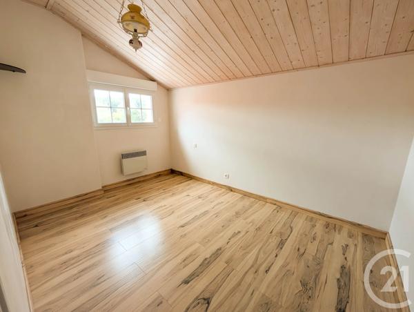 Maison à vendre  6 pièces - 121,40 m 2   TALMONT ST HILAIRE  - 85