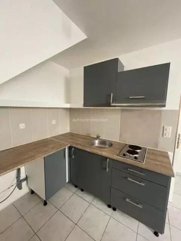 Location                                                      Studio
                        
                     1 pièces                      22 m2                     à Martigues