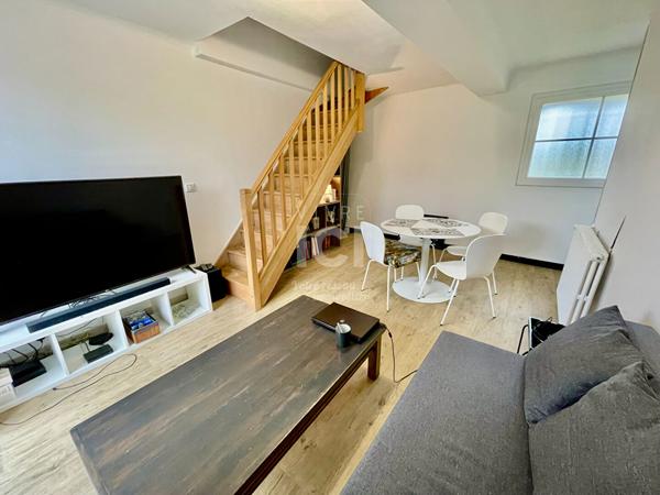 LONGERE - 65m² - 2 CHAMBRES - BOURG- LOCATAIRE EN PLACE