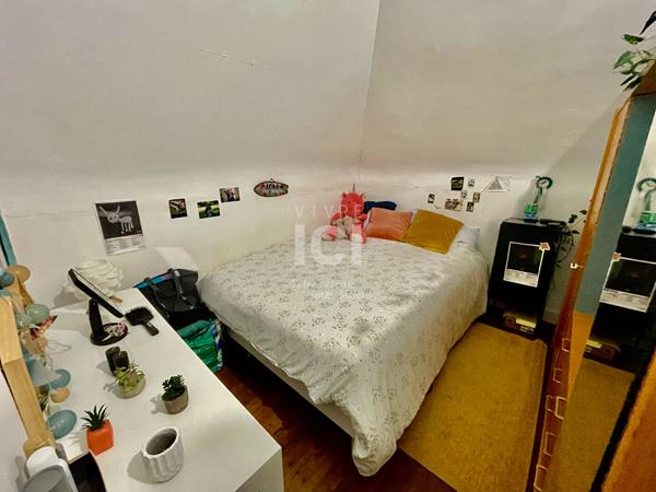 LONGERE - 65m² - 2 CHAMBRES - BOURG- LOCATAIRE EN PLACE