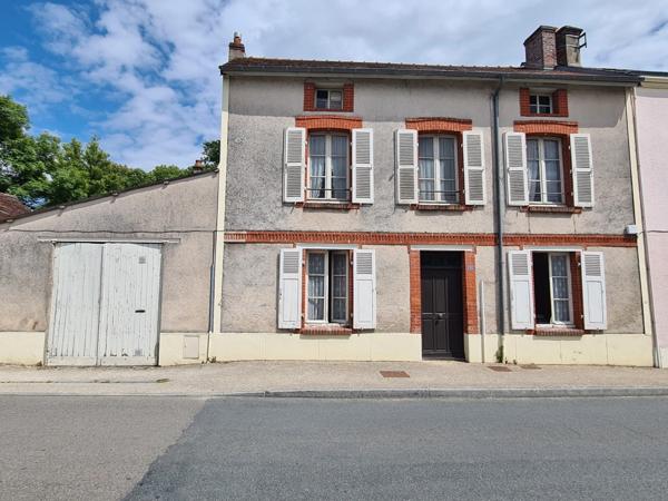 Maison à vendre 7 pièces MAGNAC LAVAL (87)