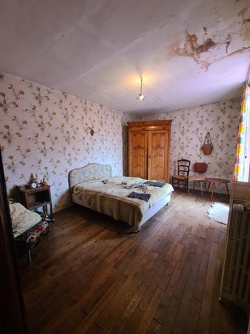 Maison à vendre 7 pièces MAGNAC LAVAL (87)