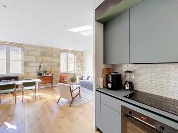 Appartement 339 000 € Bordeaux 3 p 57 m² DPE C