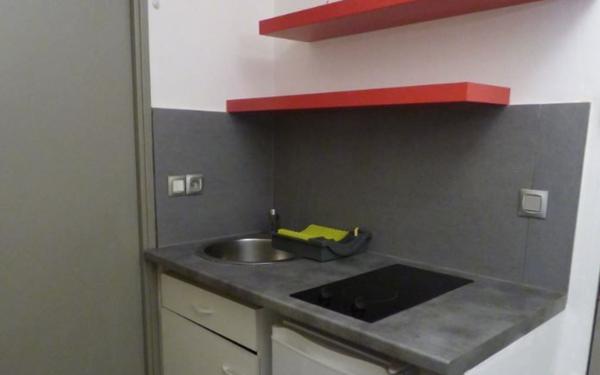 Appartement à louer    1 pièce •  Nîmes