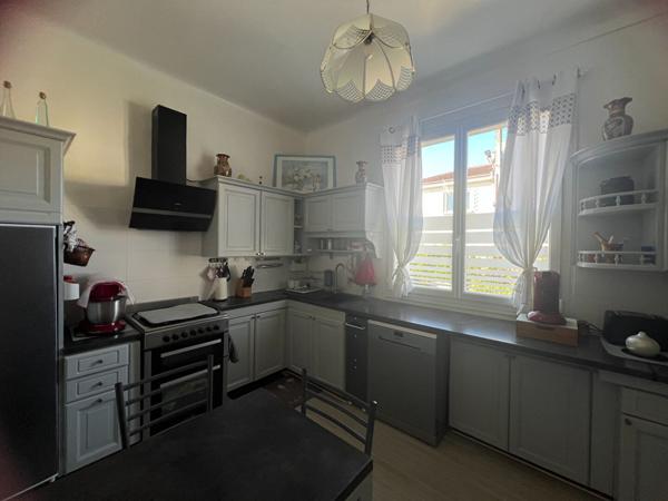 Maison Luzech proche des commerces