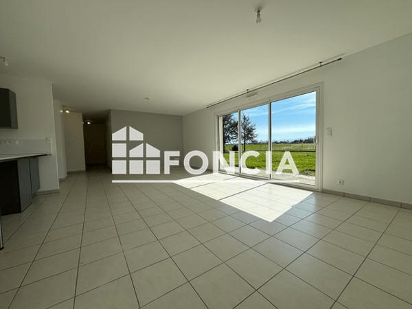 Location Maison 5 pièces 116.94 m² - CHEMIN LAS TACHOUERES Bougarber 64230