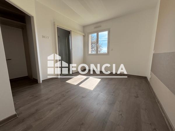 Location Maison 5 pièces 116.94 m² - CHEMIN LAS TACHOUERES Bougarber 64230