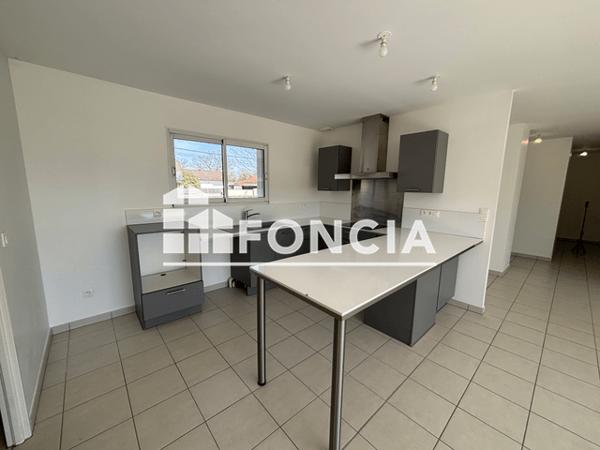 Location Maison 5 pièces 116.94 m² - CHEMIN LAS TACHOUERES Bougarber 64230