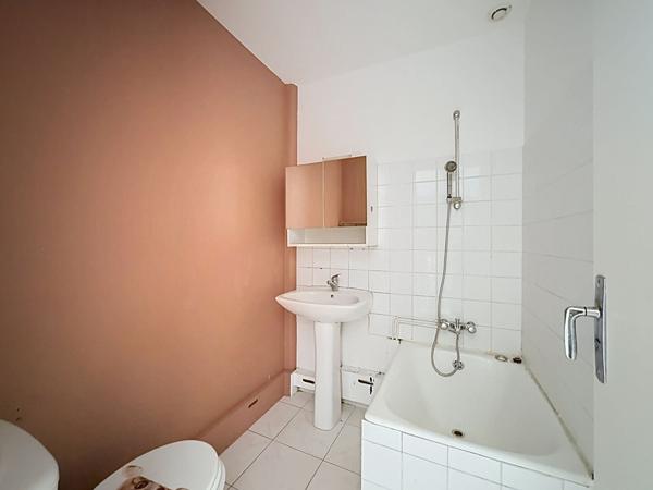 Appartement TRELAZE 2 pièce(s) 24 m2