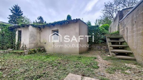 Individuelle, 4 chambres, 400 m2 de terrain, dependance...