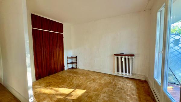 Appartement à JOUARS-PONTCHARTRAIN, 78760 - 4 pièces 79m²