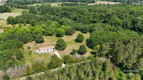 Maison 135 m² - 3 chambres chacune avec salle d'eau – 2 hectares – Prairie pour chevaux – DPE B – 10 min de Montpon