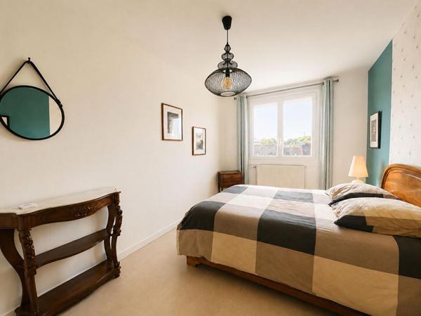 T5 Triplex 122 m² - Terrasse 67 m² plein Sud - Bourgeonnière/Hippodrome