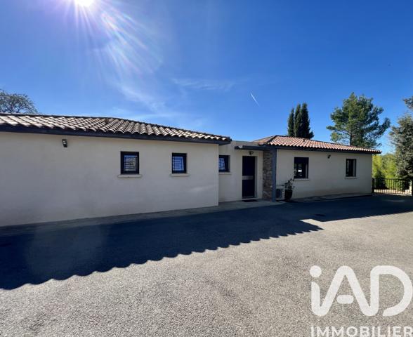 Maison à vendre 5 pièces 156 m² Saint-Zacharie