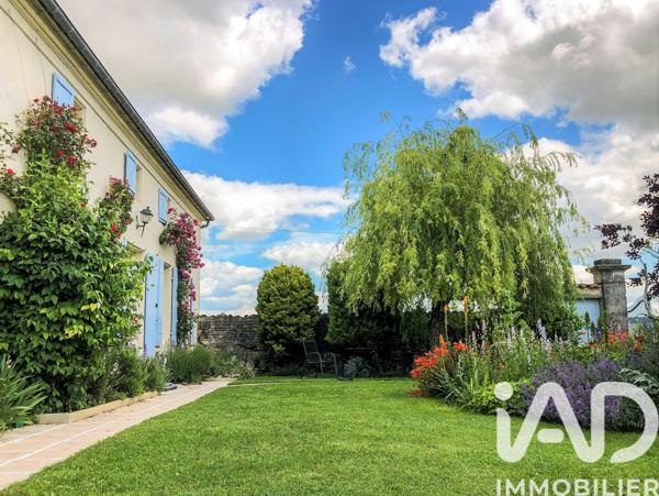 Maison à vendre 6 pièces 237 m² Matha