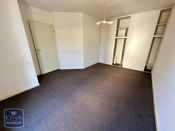 Appartement à louer 3 pièces 83m² Dijon (21000)