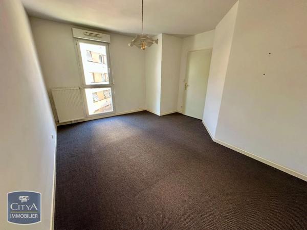 Appartement à louer 3 pièces 83m² Dijon (21000)