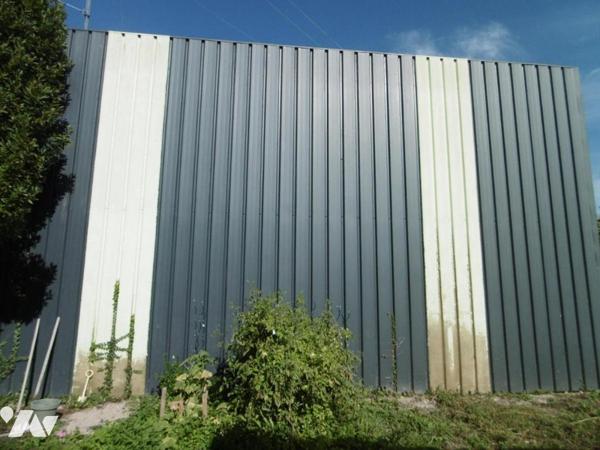 La Neuvillette : Hangar sur 2 étages avec stationnements