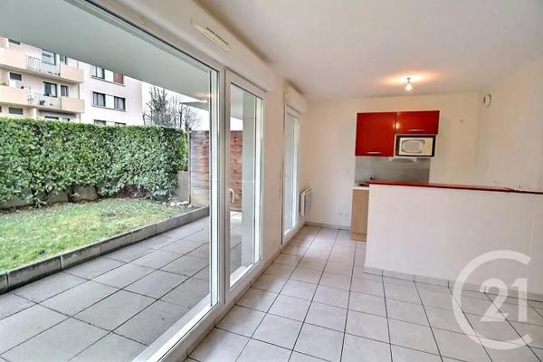 Appartement T2 à vendre  2 pièces - 40,19 m 2   THONON LES BAINS  - 74