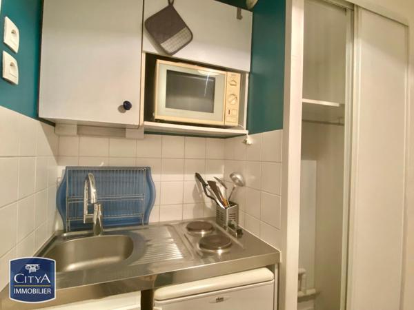 Appartement à louer 1 pièce 19.7m² Tours (37000)