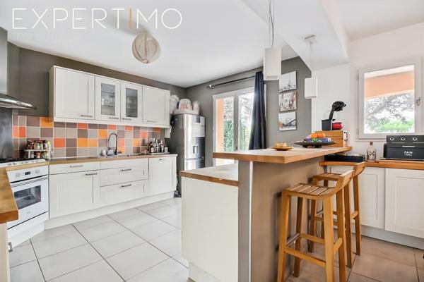 Pourrières (83910) Pourrières : Maison T5 de Plain-Pied avec Piscine et Grand Jardin au Calme