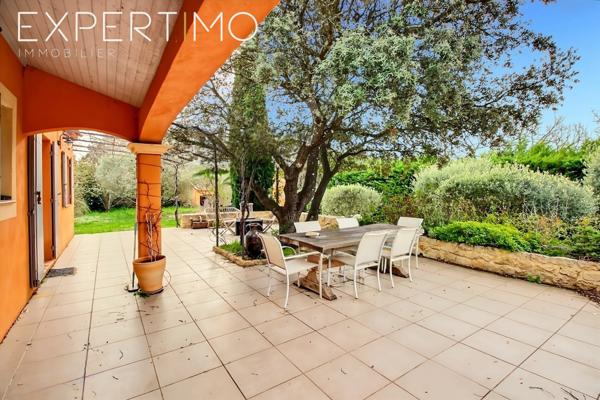 Pourrières (83910) Pourrières : Maison T5 de Plain-Pied avec Piscine et Grand Jardin au Calme