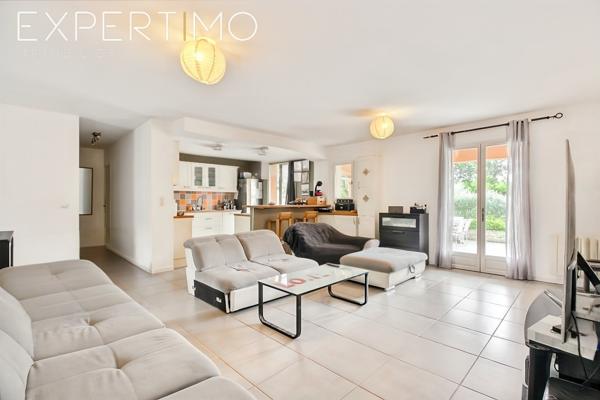 Pourrières (83910) Pourrières : Maison T5 de Plain-Pied avec Piscine et Grand Jardin au Calme