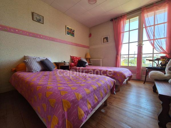 Maison à vendre 7 pièces ROYAN (17) Terrain de 474m²