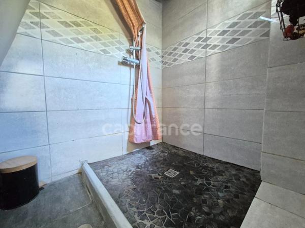 Maison à vendre 7 pièces ROYAN (17) Terrain de 474m²