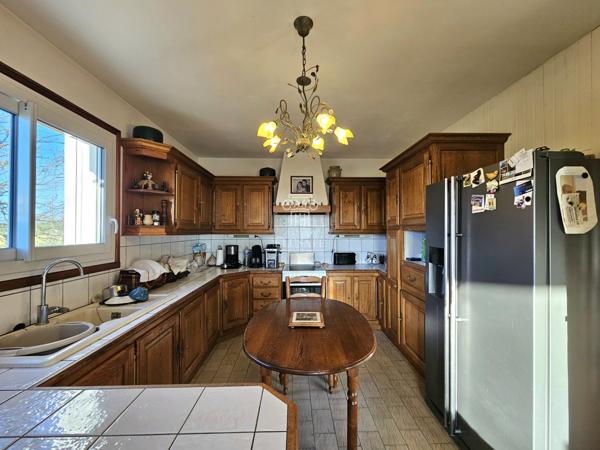 Eauze (32800) MAISON T5 - 153M² EN CAMPAGNE AVEC TERRAIN DE PRESQUE 4000m² ET GARAGE / PROCHE EAUZE