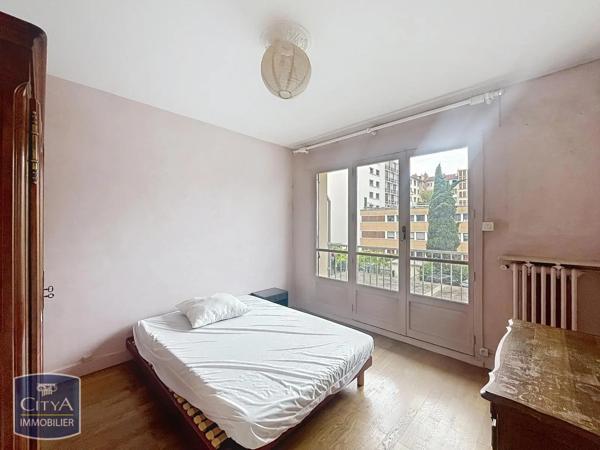 Appartement à louer 3 pièces 83.39m² Lyon (69007)