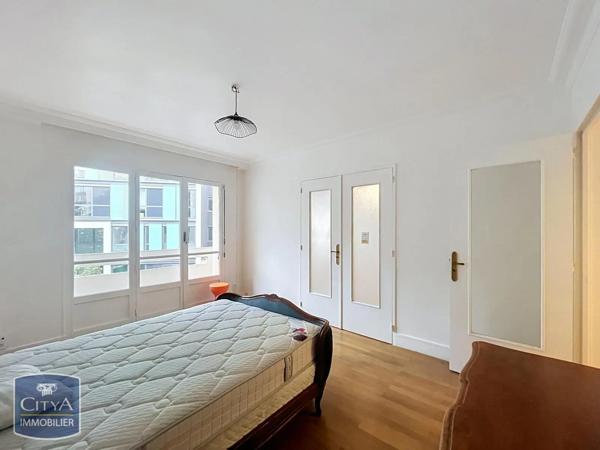 Appartement à louer 3 pièces 83.39m² Lyon (69007)