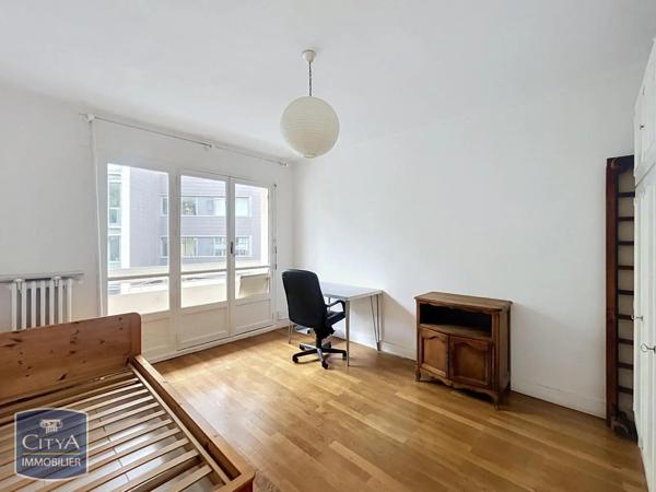 Appartement à louer 3 pièces 83.39m² Lyon (69007)