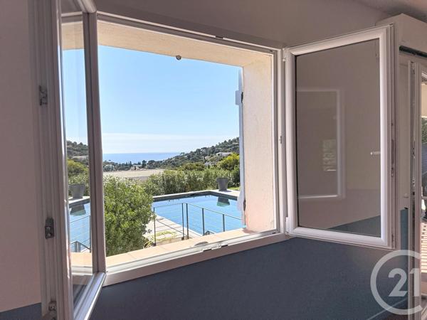 Maison à vendre  7 pièces - 220 m2 CAVALAIRE SUR MER - 83